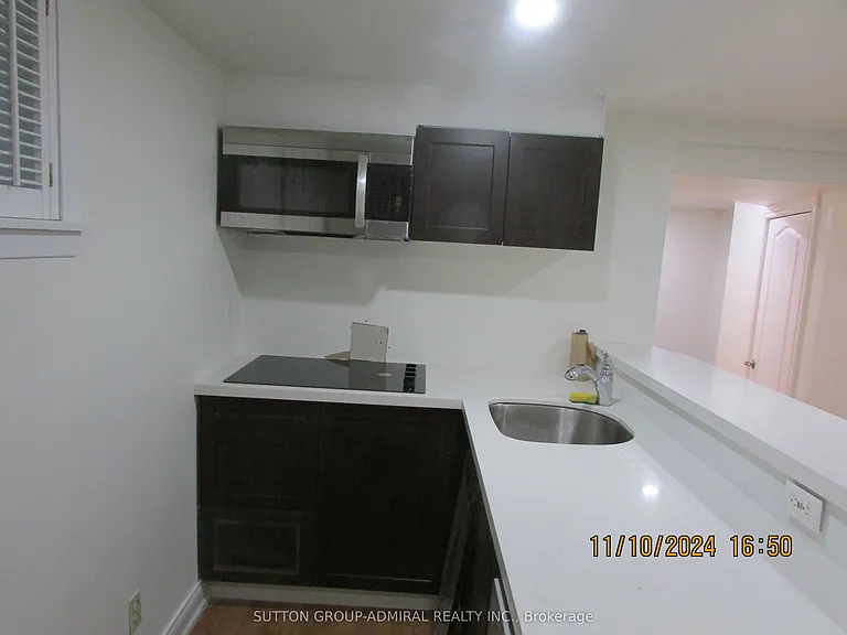 62 Leisure Ln #BASEMENT — Photo 18