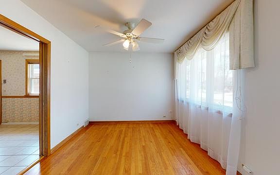 5th image of 115 S Donald Ave