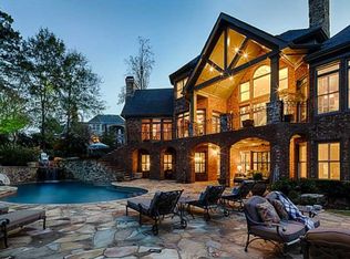 8520 Abingdon Ct, Duluth, GA 30097