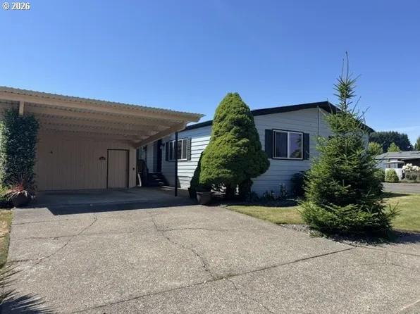 1444 NW 9th Ct, McMinnville, OR 97128