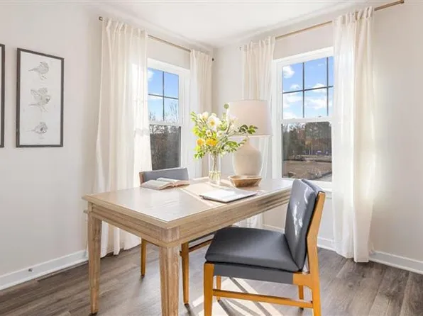 104 Barlett Ln, Harrisburg, PA 17111