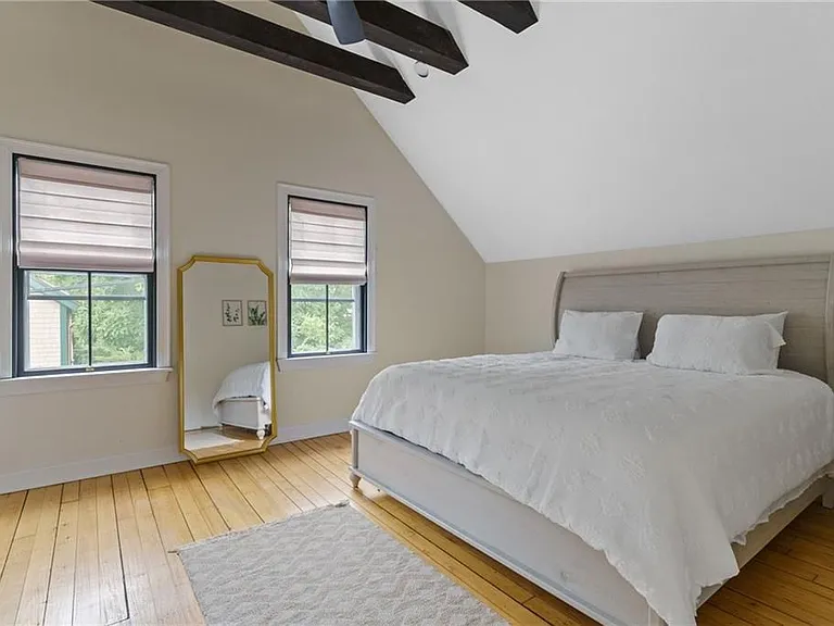 11 Sunshine Ct — Photo 12