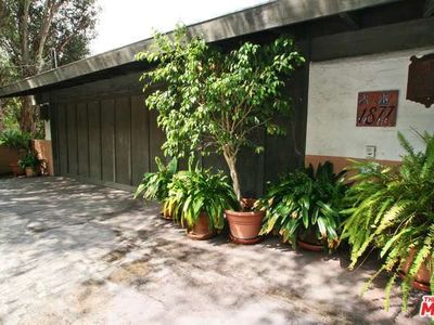 1877 Westridge Rd, Los Angeles, CA, 90049