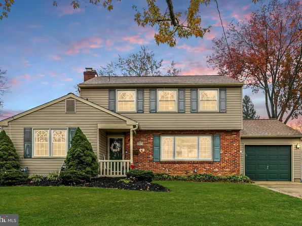 917 Deland Ave, Cherry Hill, NJ 08034