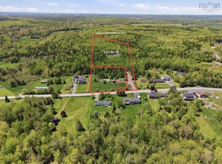 92 Saint Andrews St #A, Stewiacke, NS B0N2J0