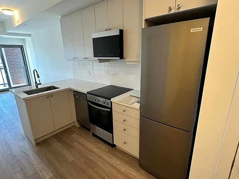 51 Clarington Blvd #323 — Photo 9