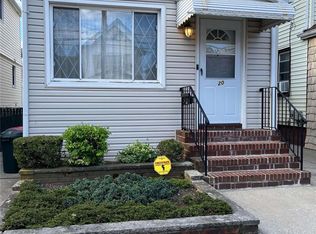 247-20 90th Ave, Jamaica, NY 11426