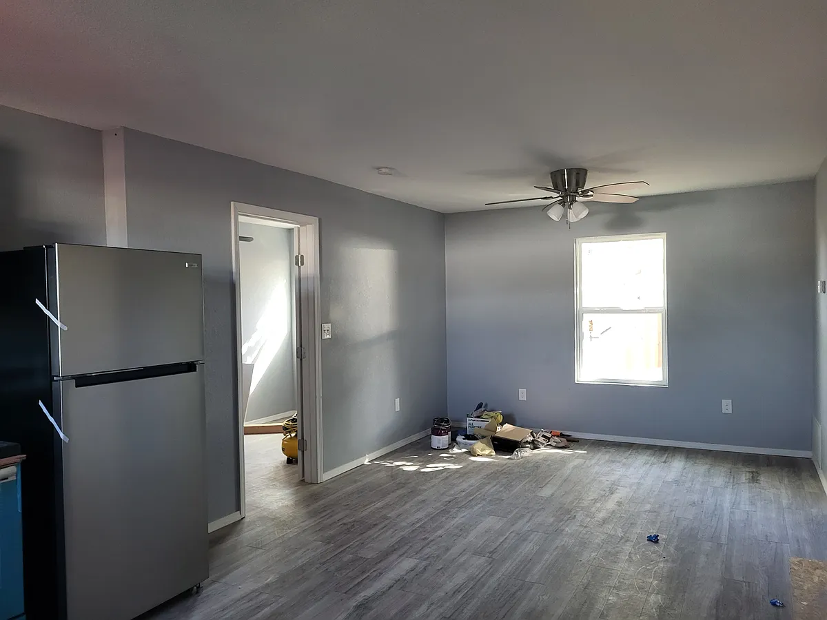 Building Photo - 1104 SW 20th Ave #C