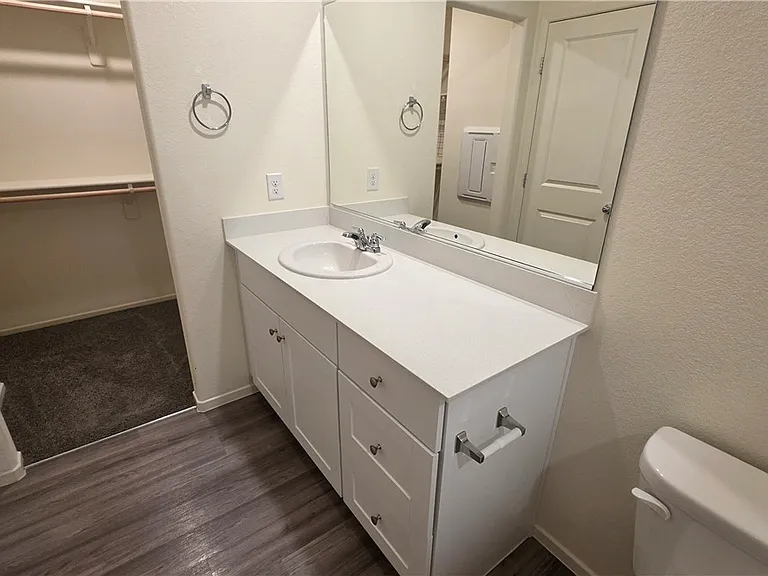 3721 Celesta Vista Ave — Photo 13