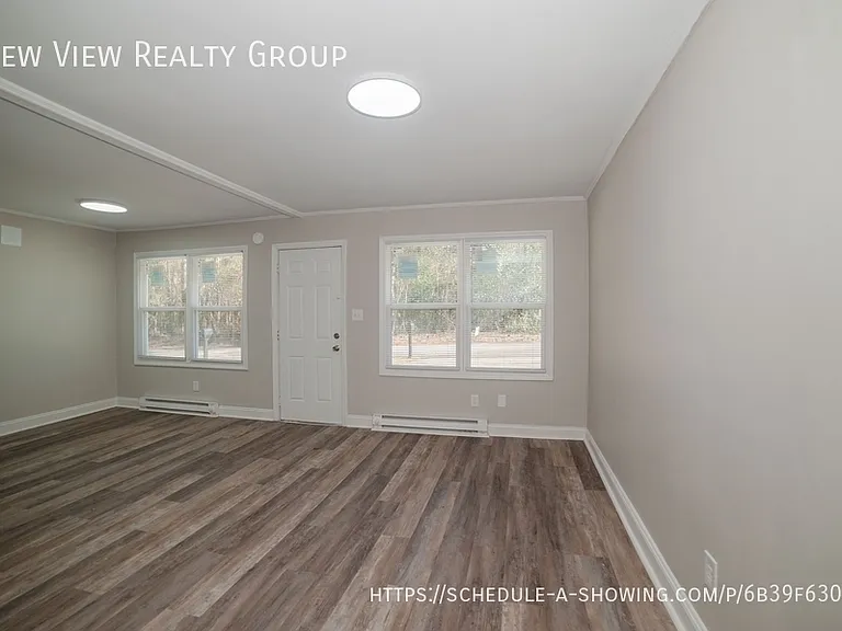5115 Higgins St — Photo 6