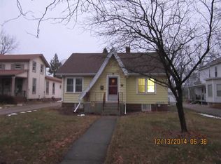 302 W Main St, Evansville, WI 53536