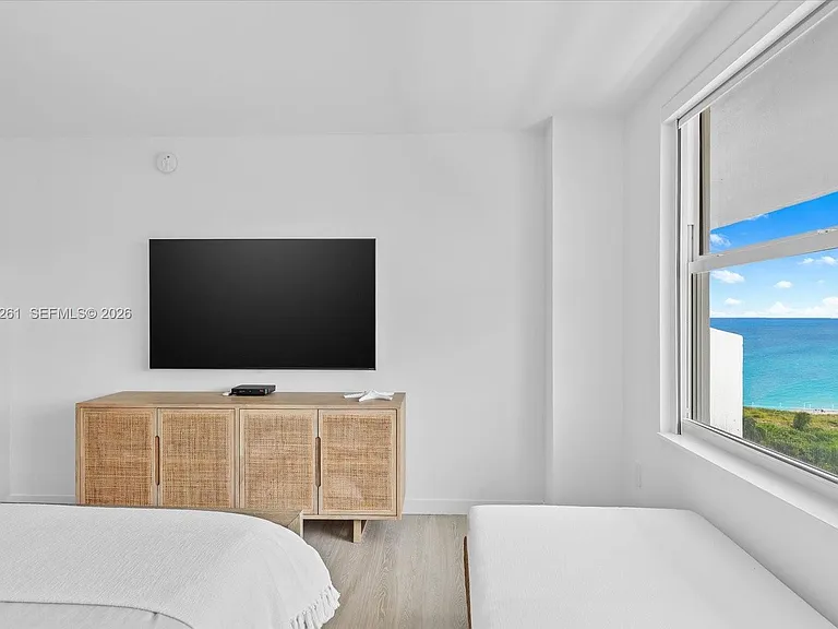 199 Ocean Lane Dr #1001 — Photo 24