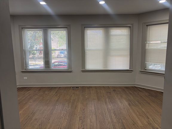 4th image of 8524 S Bennett Ave APT 1