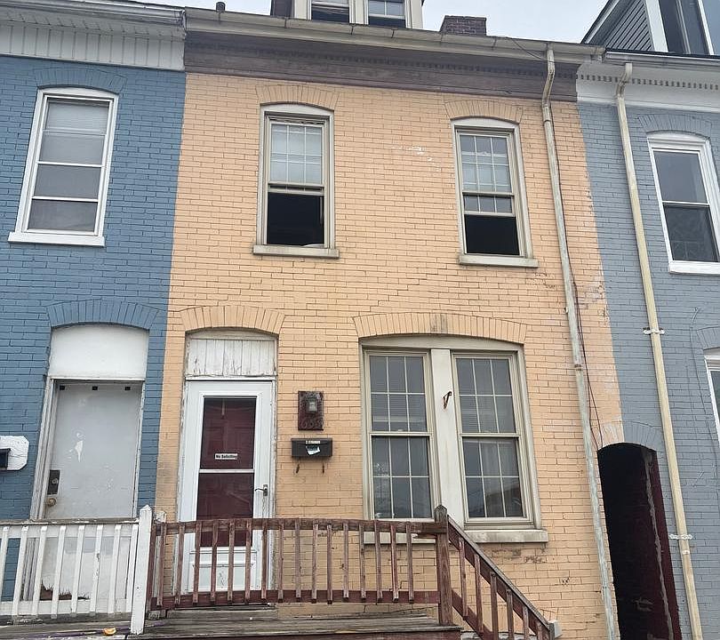 1st image of 633 York St