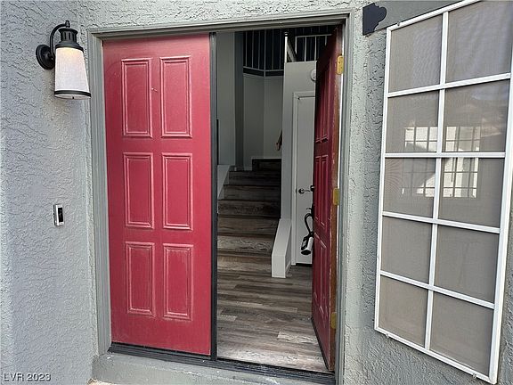 4th image of 4417 McBride Dr