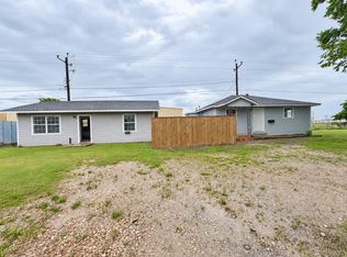 3515 5th St, Bay City, TX 77414