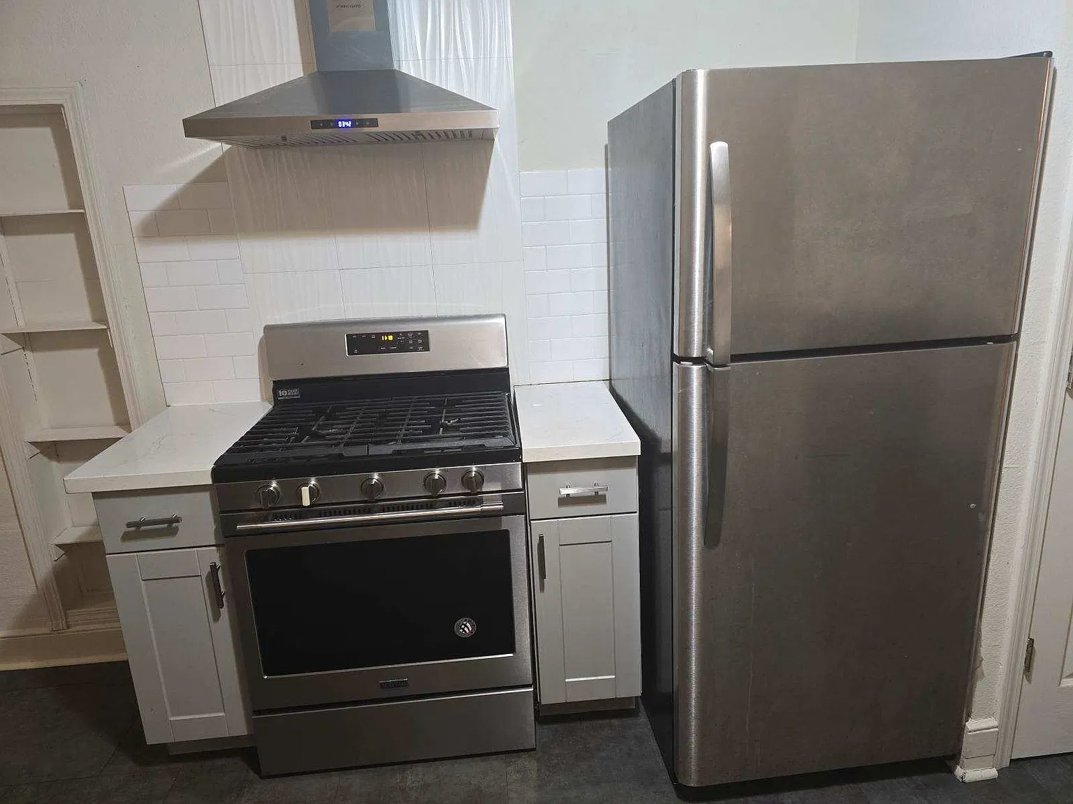 3 bed, 1108 sqft, $1,035 — Photo 4