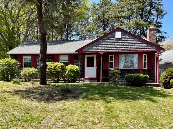 48 Snow Creek Drive, Hyannis, MA 02601