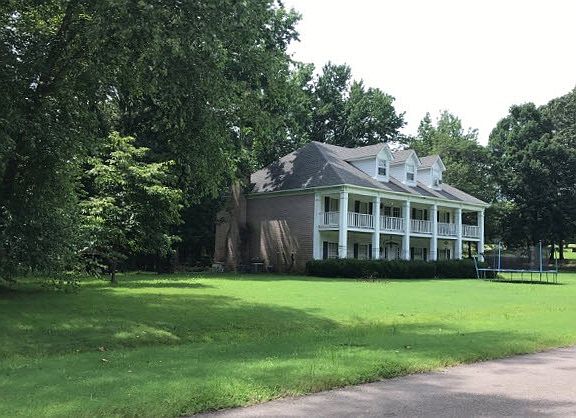3rd image of 2055 Shady Wind Dr