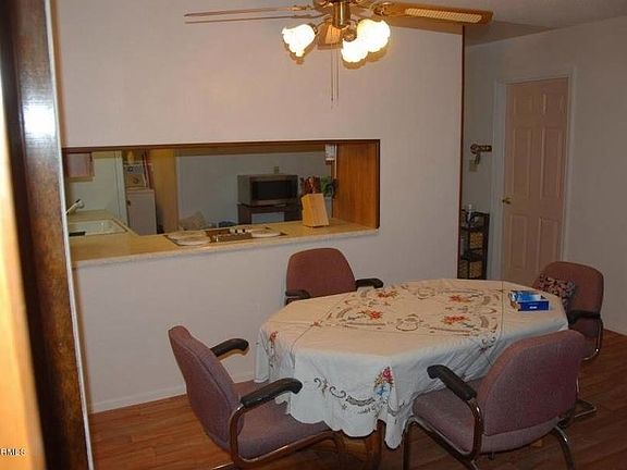 4th image of 3830 W Frier Dr