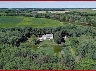 N5556 County Road Q, Jefferson, WI 53549