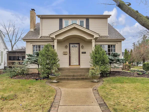 4227 Wilson ROAD, Kenosha, WI 53142