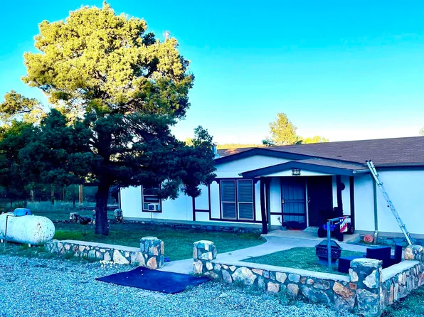 43 Kneeling Nun Rd, Hanover, NM 88041