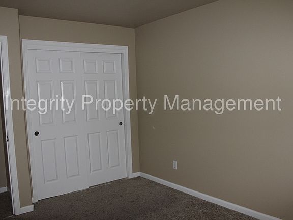 5th image of 116 173rd St E