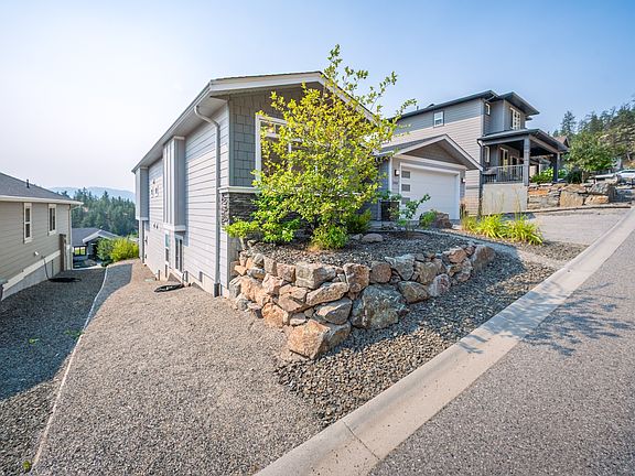 3rd image of 2420 Tallus Heights Dr