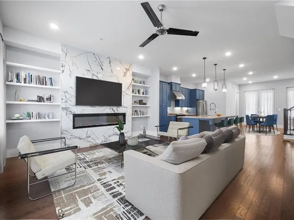 1048 Claudette Colvin Ct, Atlanta, GA 30318