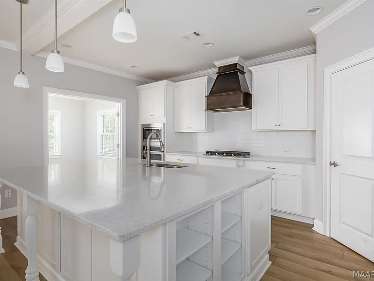 284 Abby Ln — Photo 11