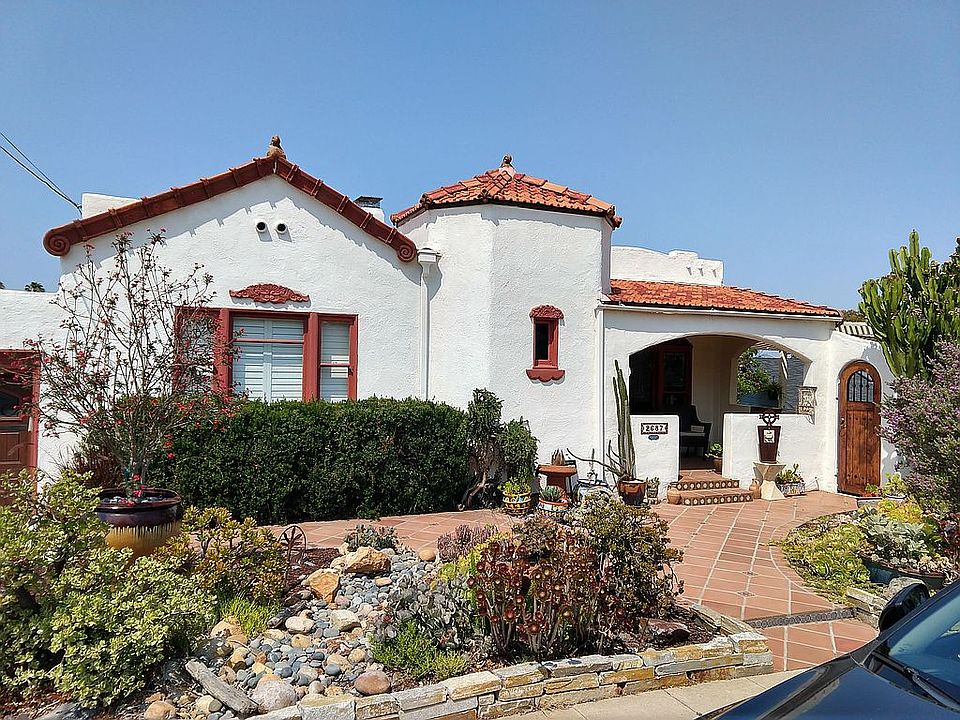 1st image of 2687 Montclair St