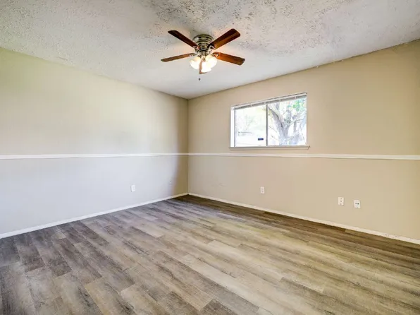 10731 Staghill Dr, Houston, TX 77064