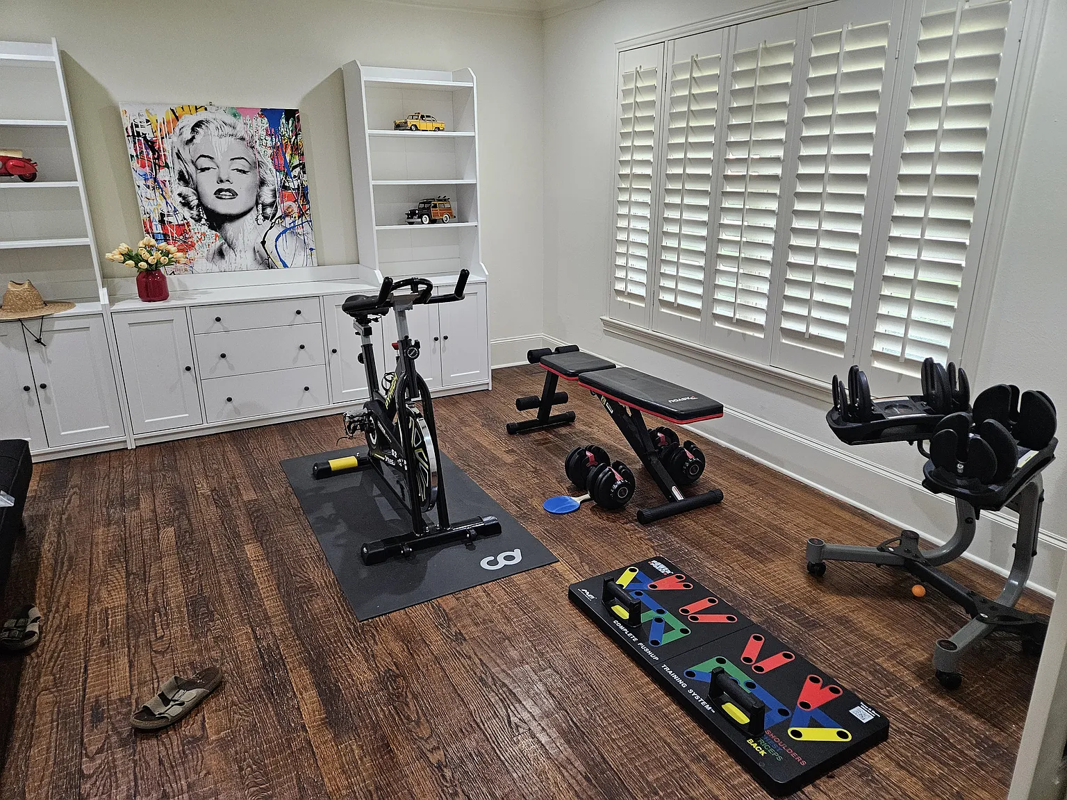 3 bed, 3220 sqft, $6,300 — Photo 3