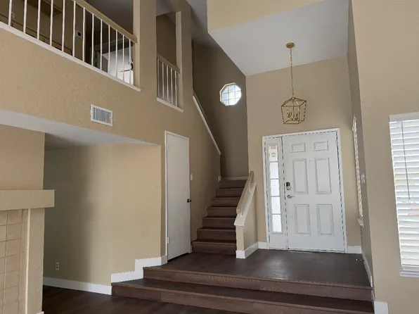 9332 Ricardo Ln, Las Vegas, NV 89117
