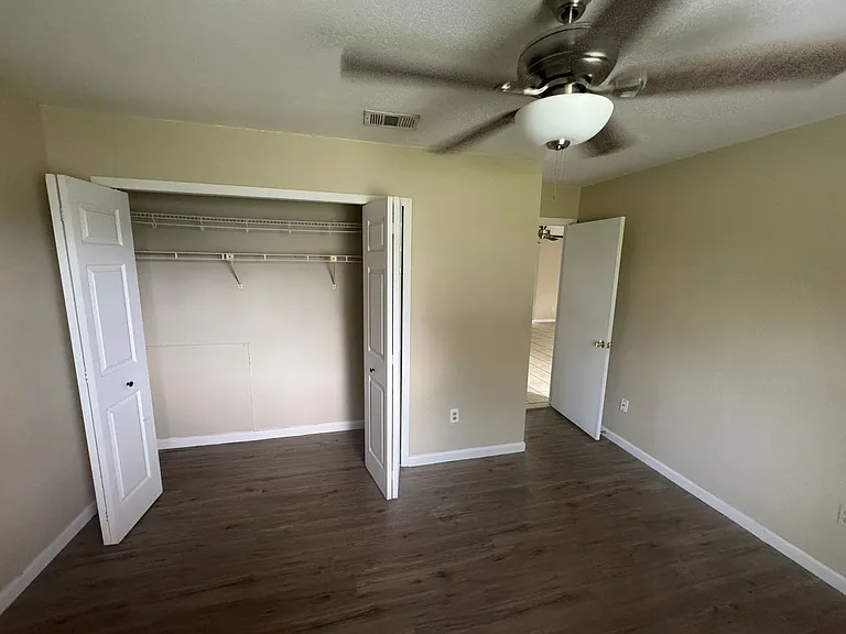 530 Escarole St SE — Photo 13