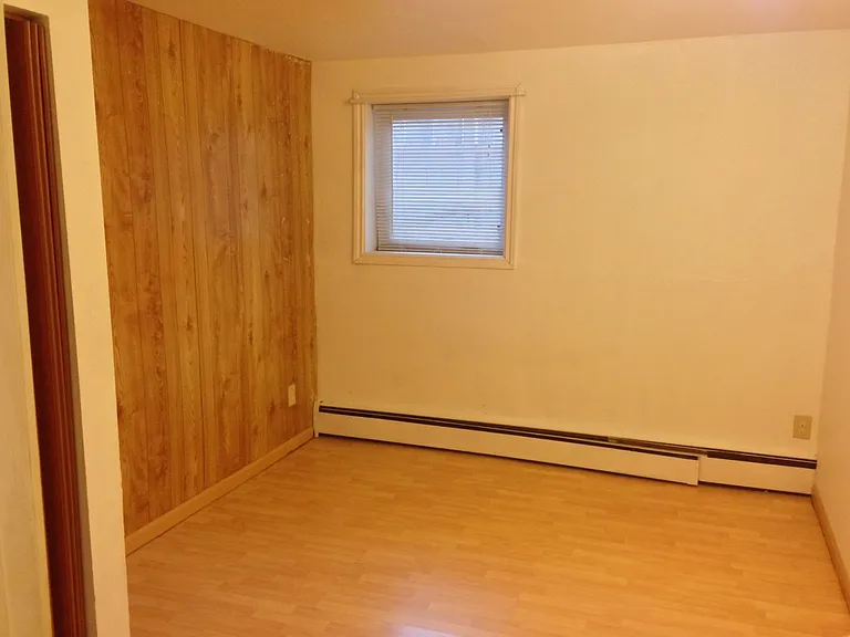 4311 N Star St — Photo 3