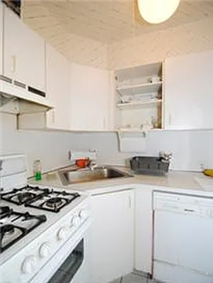 Sold by Buchbinder & Warren | media 2
