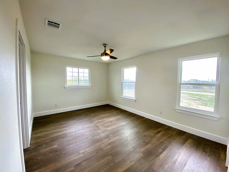 10888 State Park Rd — Photo 20