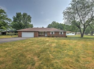 3305 Tropicana Rd, Decatur, IL 62526