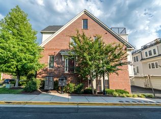3316 Kemper Rd S, Arlington, VA 22206
