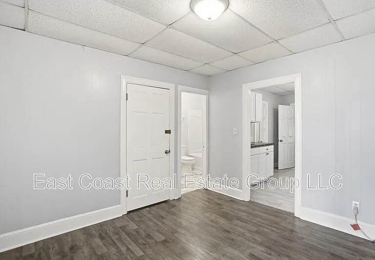 207 N Mulberry St #2 — Photo 5