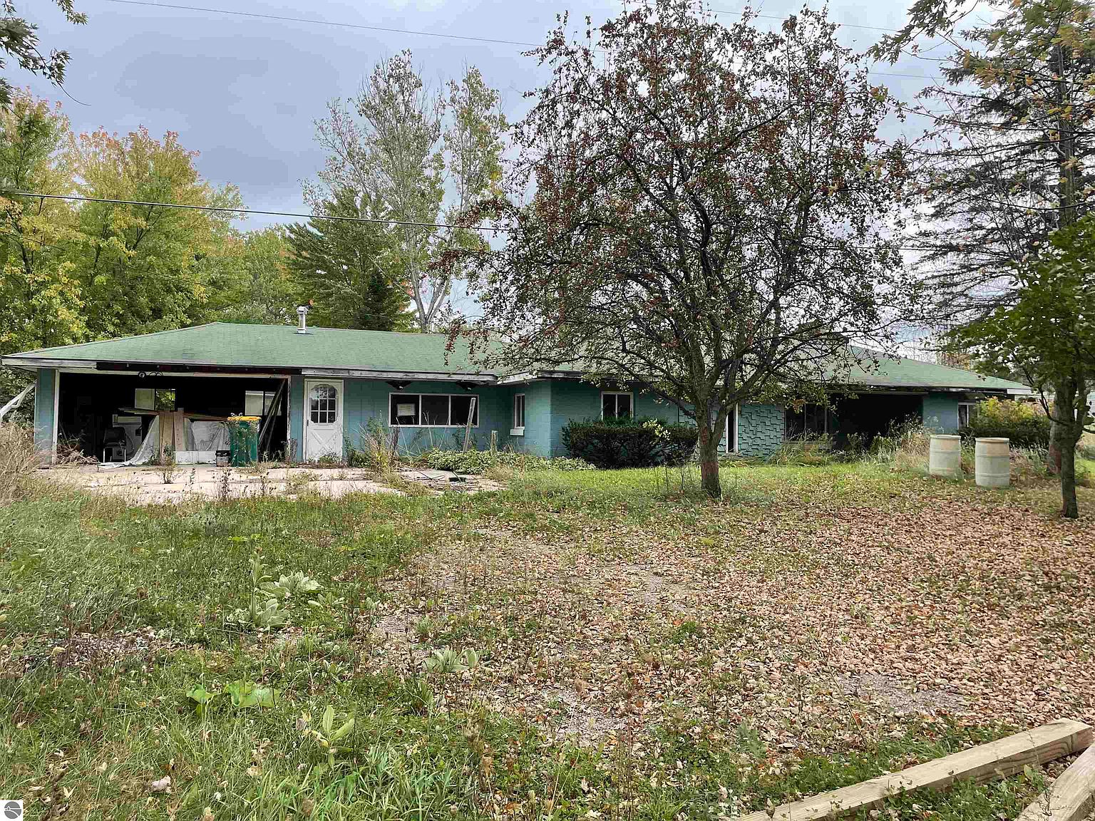5886 M 65, Hale, MI 48739 Zillow