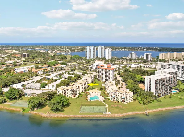 372 Golfview Road #403, North Palm Beach, FL 33408