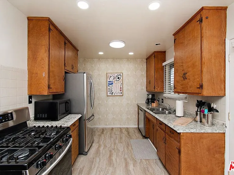 2224 W Imperial Hwy #1 — Photo 6