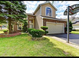 2067 Spice Cir, Naperville, IL 60565