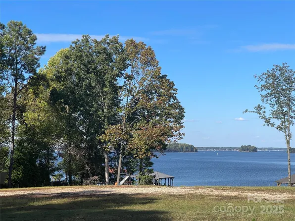 17007 Jetton Rd, Cornelius, NC 28031