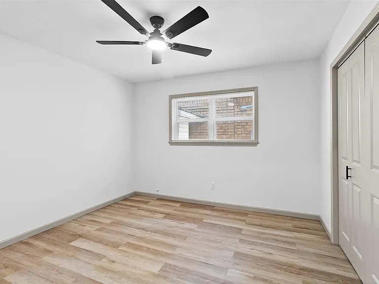 1503 Avenue P #R1 — Photo 10