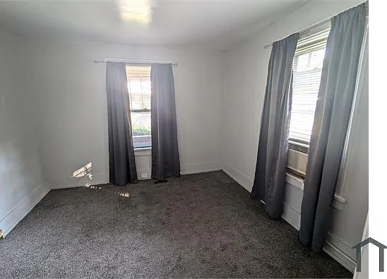 3 bed, 960 sqft, $1,195 — Photo 4