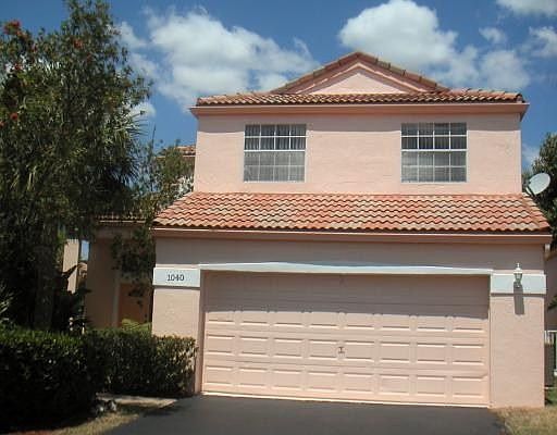 1st image of 1040 NW 107th Ave